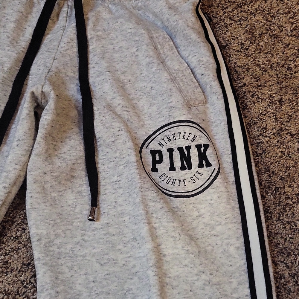 Like New Victoria's Secret PINK Boyfriend Sweatpants XS Gray